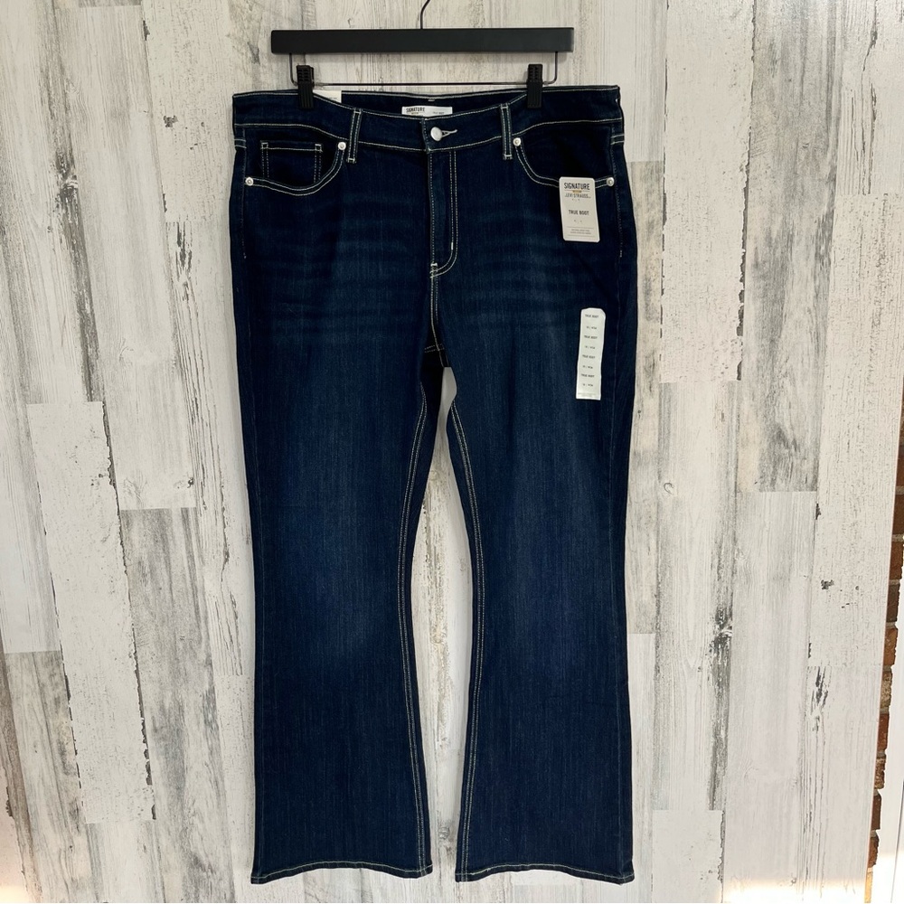 Levi Strauss Signature Dark Blue Denim Jeans True Boot Size 18… 34X31 NWT